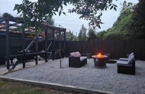 Bishopdale House | Beautiful haven near airport!