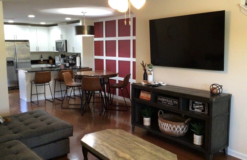 Hermitage House | Beautiful Hermitage Nash Townhouse