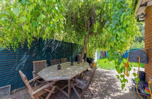 College Park and Old Oak House | Beautiful High end Home close to city center