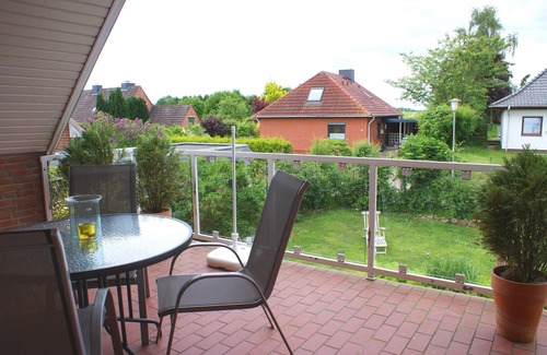 Flintbek Apartment | beautiful, high-quality holiday flat, 3 rooms, near the Kieler fjord