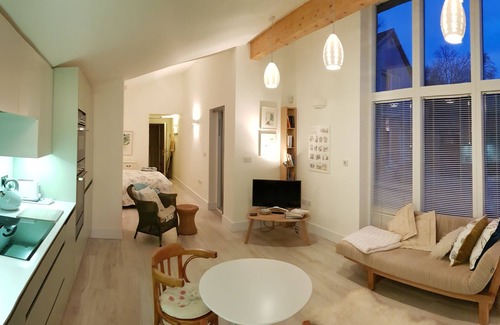Cambridge Apartment | Beautiful high specification garden studio close to City centre