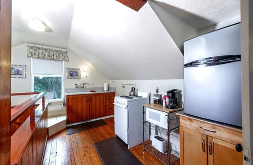 Mount Dora Apartment | Beautiful Historic Cottage, Hideaway
