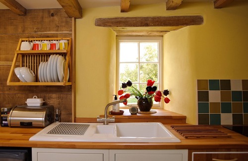 St. Martin Cottage | Beautiful Historic Cottage In 540m2 Walled Garden