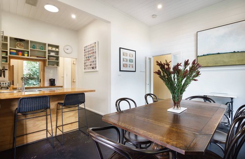 Lancefield House | Beautiful historic former bank set in gorgeous country garden