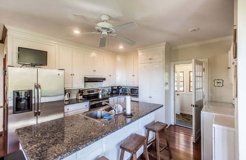 Boyce House | Beautiful Historic Home Overlooking Shenandoah River and Blue Ridge Mountains