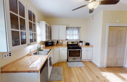 Nelsonville House | Beautiful Historic Home in Nelsonville, Pool Table, near Hocking Hills
