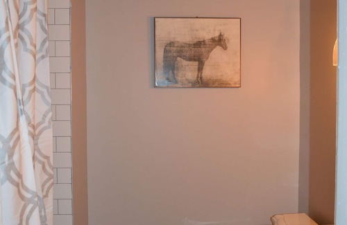 Malden Apartment | Beautiful Hits Suite.Your home away from home suite