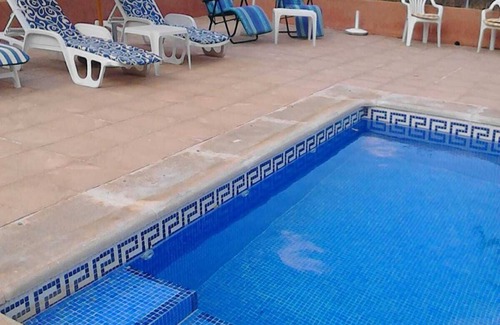Belvis de la Jara House | Beautiful house in the middle of the field