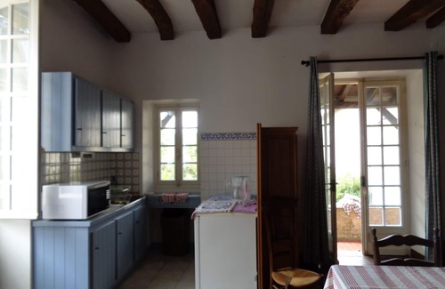 Siorac-en-Perigord House | beautiful house 18th cen time fans of old stones and history