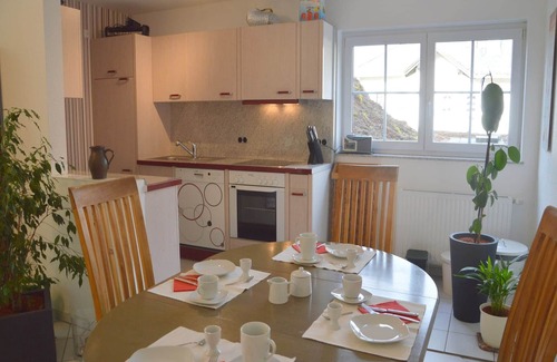Ulmen Apartment | Beautiful holdiday home in Ulmen near the lake