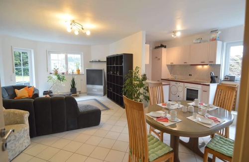 Ulmen Apartment | Beautiful holdiday home in Ulmen near the lake