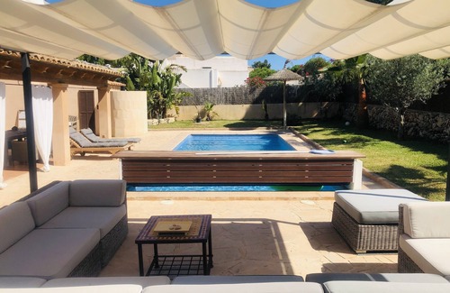Cala Llombards House | Beautiful holiday home with a large pool in just 5 minutes from the beach