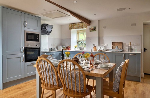 Llandrillo Cottage | Beautiful holiday cottage in Chittlehampton, No deposit
