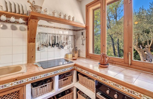 Puigpunyent House | Beautiful Holiday Home Miravall with Mountain View