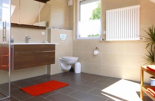 Selchow House | Beautiful Holiday home Zum roten Adler, Storkow