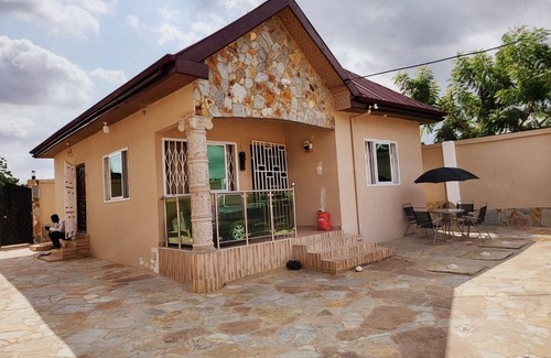 Nungua Apartment | Beautiful Holiday Home