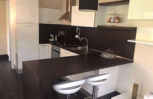 Giarre House | Beautiful holiday home in Giarre with shared pool