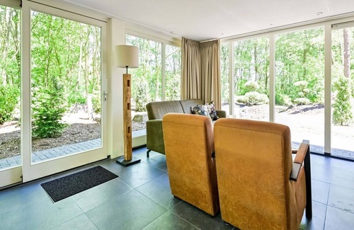 Reutum House | Beautiful holiday home in Reutum with a wonderful view