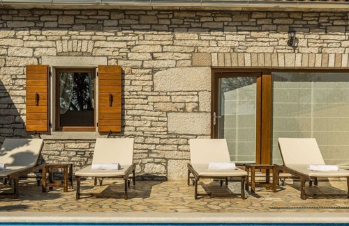 Vosteni Cottage | Beautiful holiday home with private pool 5 km away from Lim Fjord