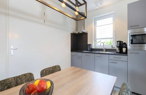 Municipality of Nissewaard House | Beautiful holiday home with sauna