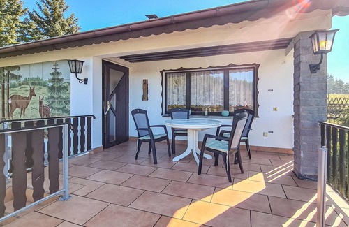 Adorf House | Beautiful home in Adorf/OT Leubetha