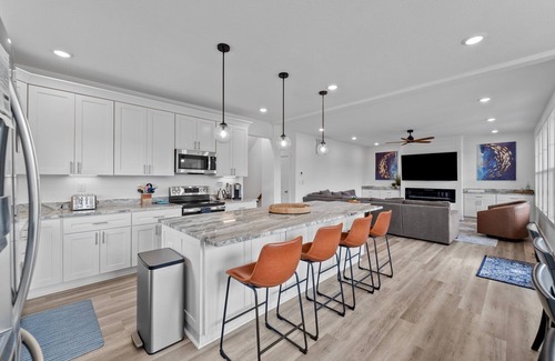 Ocean Sands House | BEAUTIFUL HOME! 2-Min Walk to the Beach, Heated Saltwater Pool, Private