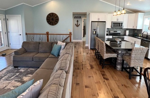Clarkson House | *Beautiful home and property for Mammoth Cave visitors