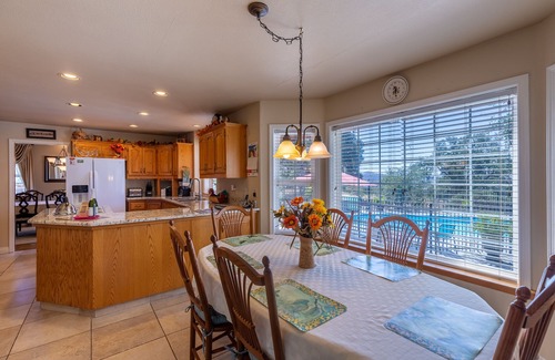 Mariposa House | Beautiful Home Away From Home. Private pool & spa. LONG TERM RENTERS WELCOMED
