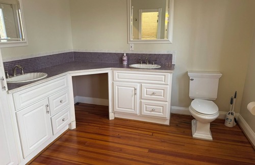 16th Street Heights Bed & Breakfast | Beautiful Home Away from Home: Spacious 5-bedroom house in Washington DC.