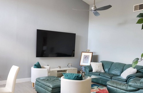 Orlando House | Beautiful home close to airport and minutes from downtown