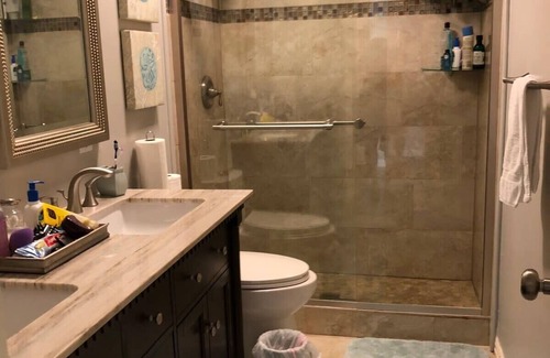 Lewisville House | Beautiful home DFW Airport, EV Charger, Huge Park