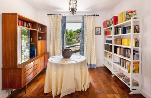 Navamuel House | Beautiful home in Bárcena de Ebro