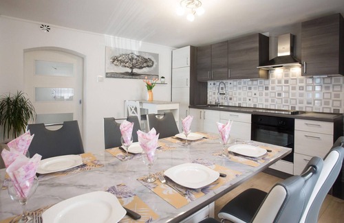 Blato na Cetini House | Beautiful home in Blato na Cetini