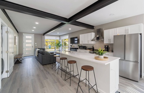 Alberta Beach House | Beautiful home in peaceful and tranquil location