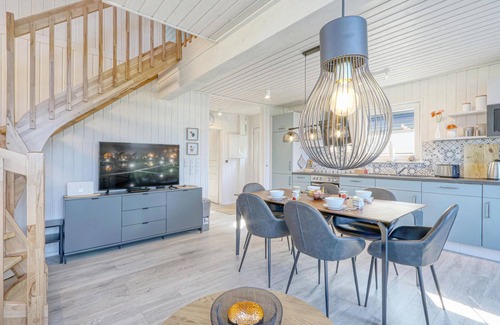 Wandlitz House | Beautiful home in Zerpenschleuse