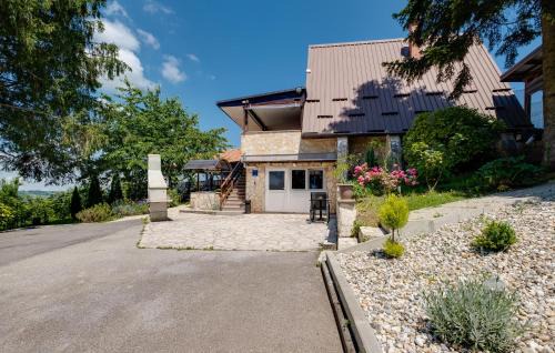 Oroslavje House | Beautiful Home In Stubicka Slatina