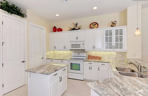 Riverwood House | Beautiful Home In Riverwood Golf and Country Club Gated Community