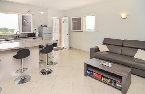 Barjac House | Beautiful home in Barjac with WiFi