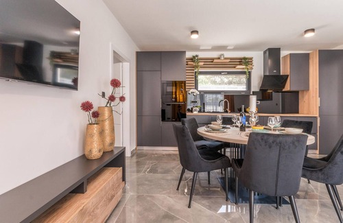 Biograd na Moru House | Beautiful home in Biograd with WiFi