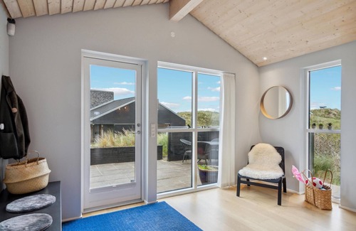 Blokhus House | Beautiful home in Blokhus with WiFi