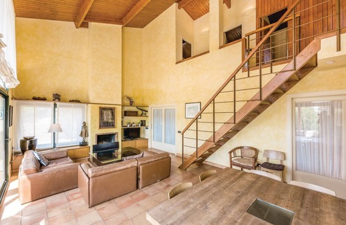 Capmany House | Beautiful home in Capmany