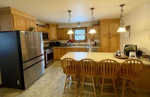 Plainfield House | Beautiful Home in Central Vermont