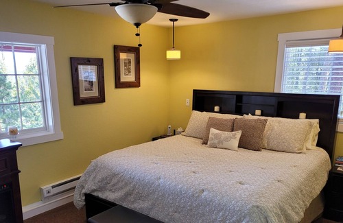 Parker House | Beautiful Home in Centennial