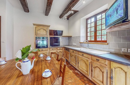 Couhe House | Beautiful home in Couhe