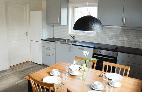 Dals Langed House | Beautiful home in Dalslånged with WiFi