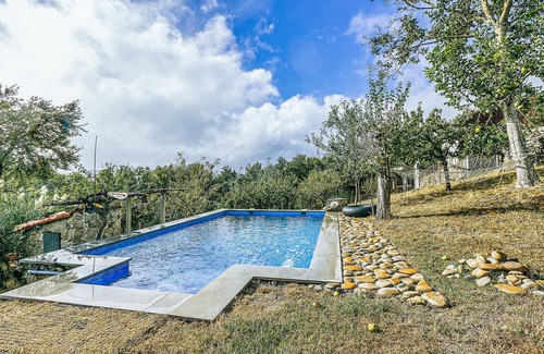 O Savinao House | Beautiful home in Diomondi with WiFi