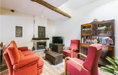 O Savinao House | Beautiful Home In Diomondi With Wifi
