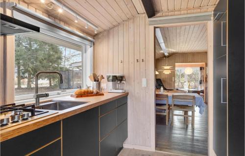 Øksenmølle House | Beautiful Home In Ebeltoft With Kitchen