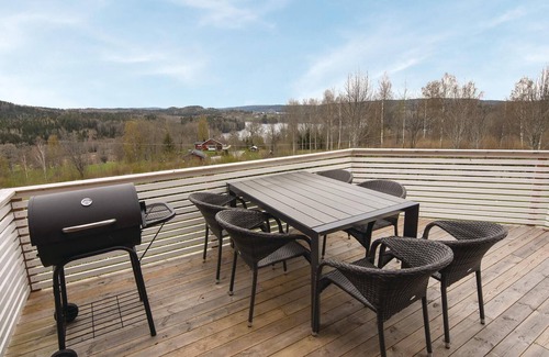 Ed House | Beautiful home in Ed with kitchen