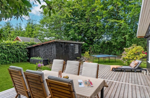 Fredensborg House | Beautiful home in Fredensborg with WiFi